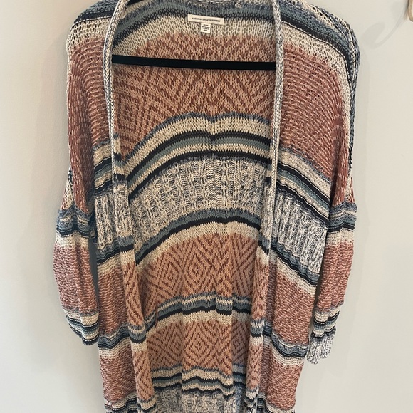 American Eagle Cardigan - Picture 6 of 7